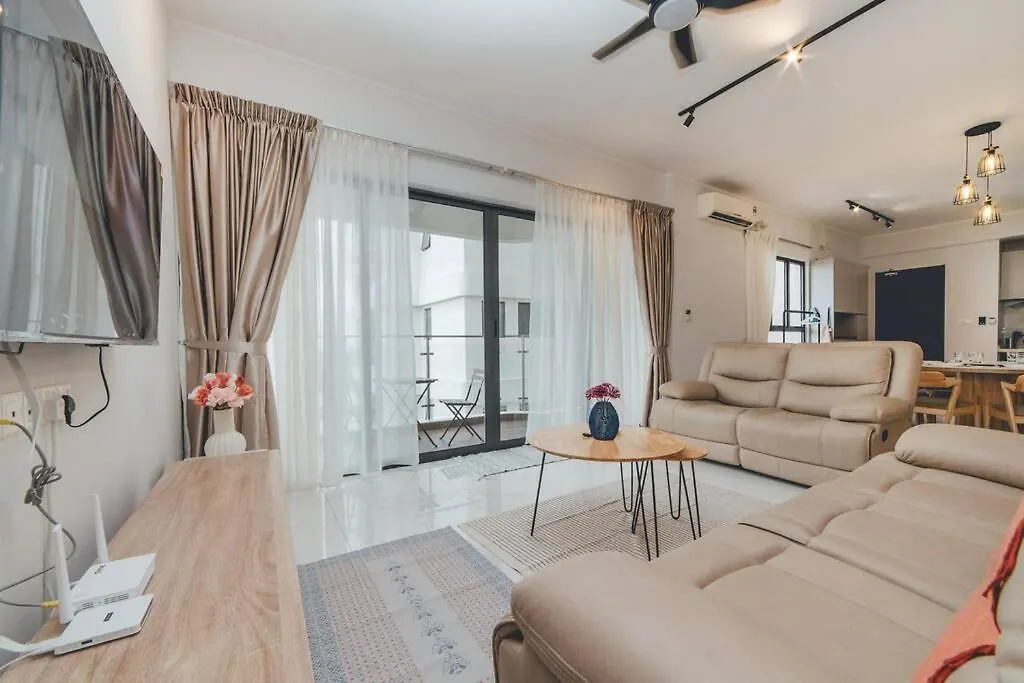Baylaurel Cozycorner 3Br8Pax Seaview Poolview Lejlighed Johor Bahru