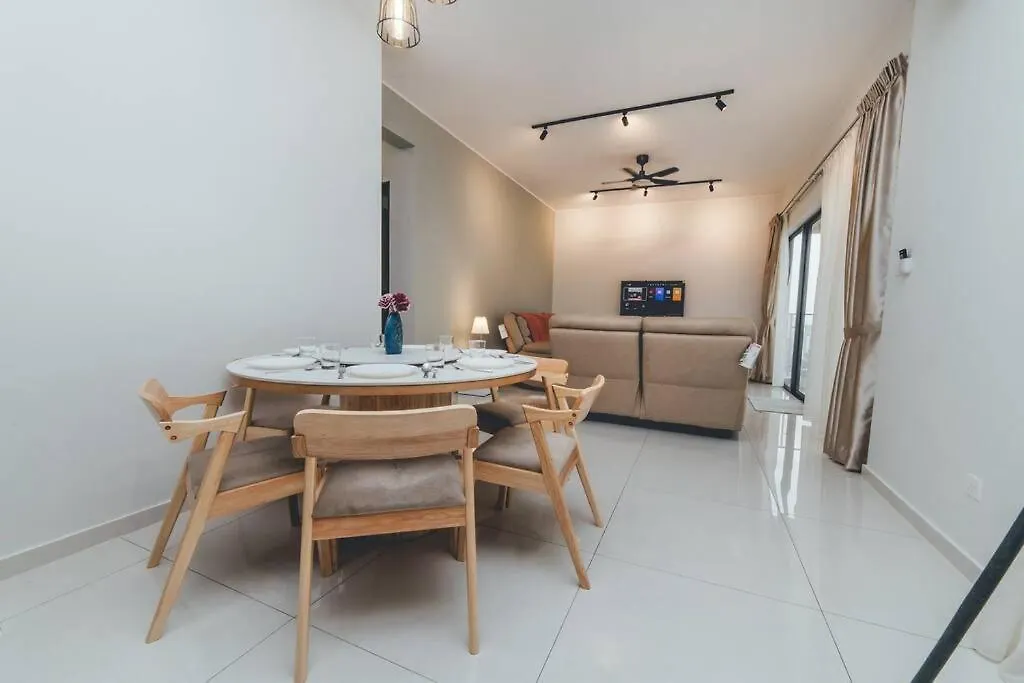 Baylaurel Cozycorner 3Br8Pax Seaview Poolview Lejlighed Johor Bahru Malaysia