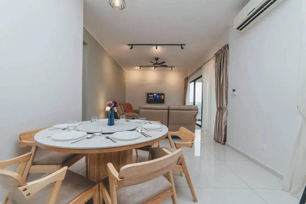 Baylaurel Cozycorner 3Br8Pax Seaview Poolview Lejlighed Johor Bahru