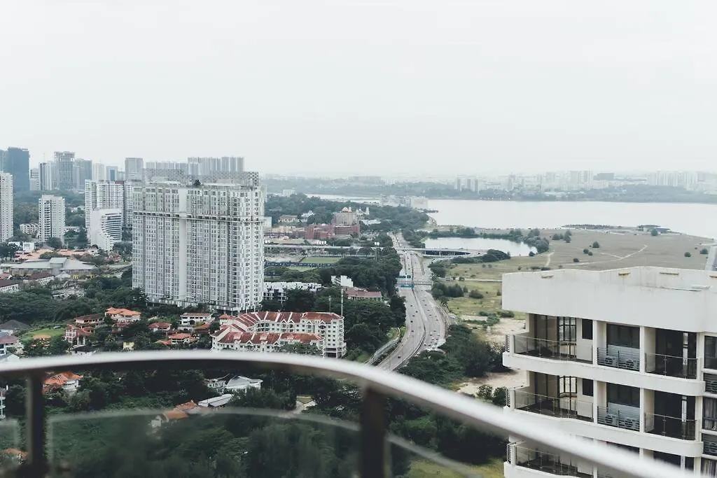 Baylaurel Cozycorner 3Br8Pax Seaview Poolview Lejlighed Johor Bahru